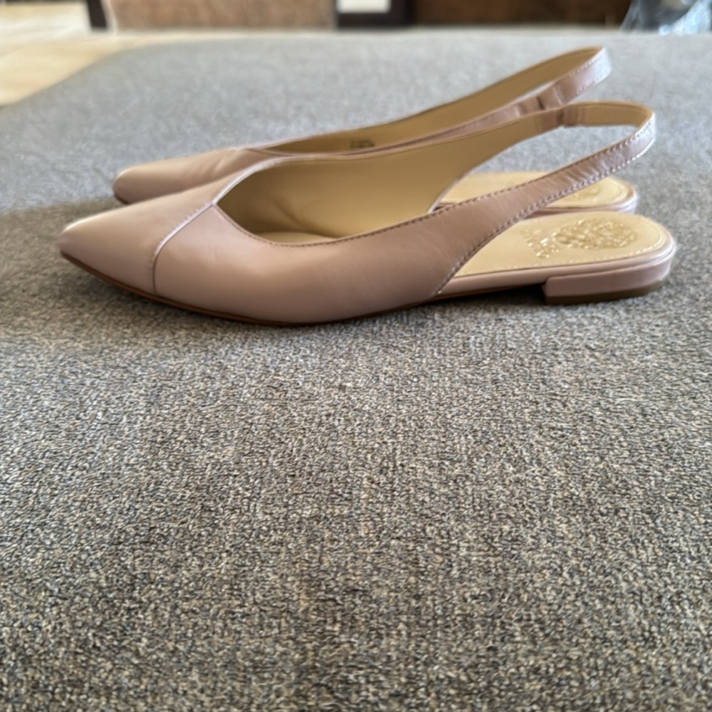 Vince Camuto Pale Pink Sling Back Flats Women’s size 8.5